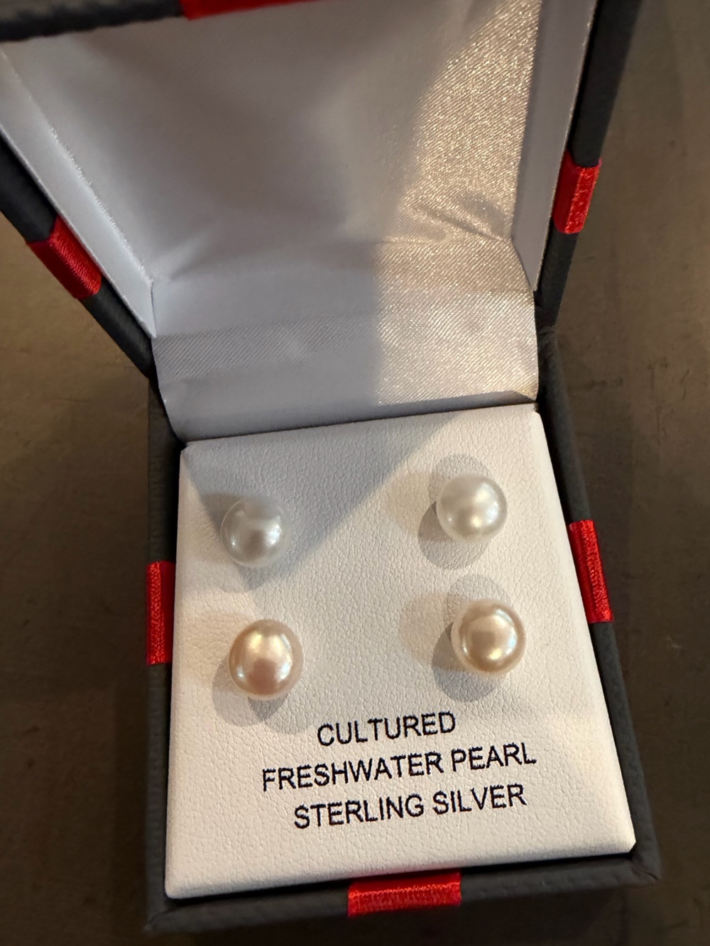 Cultured Freshwater Pearl Stud Earrings - White Pearls